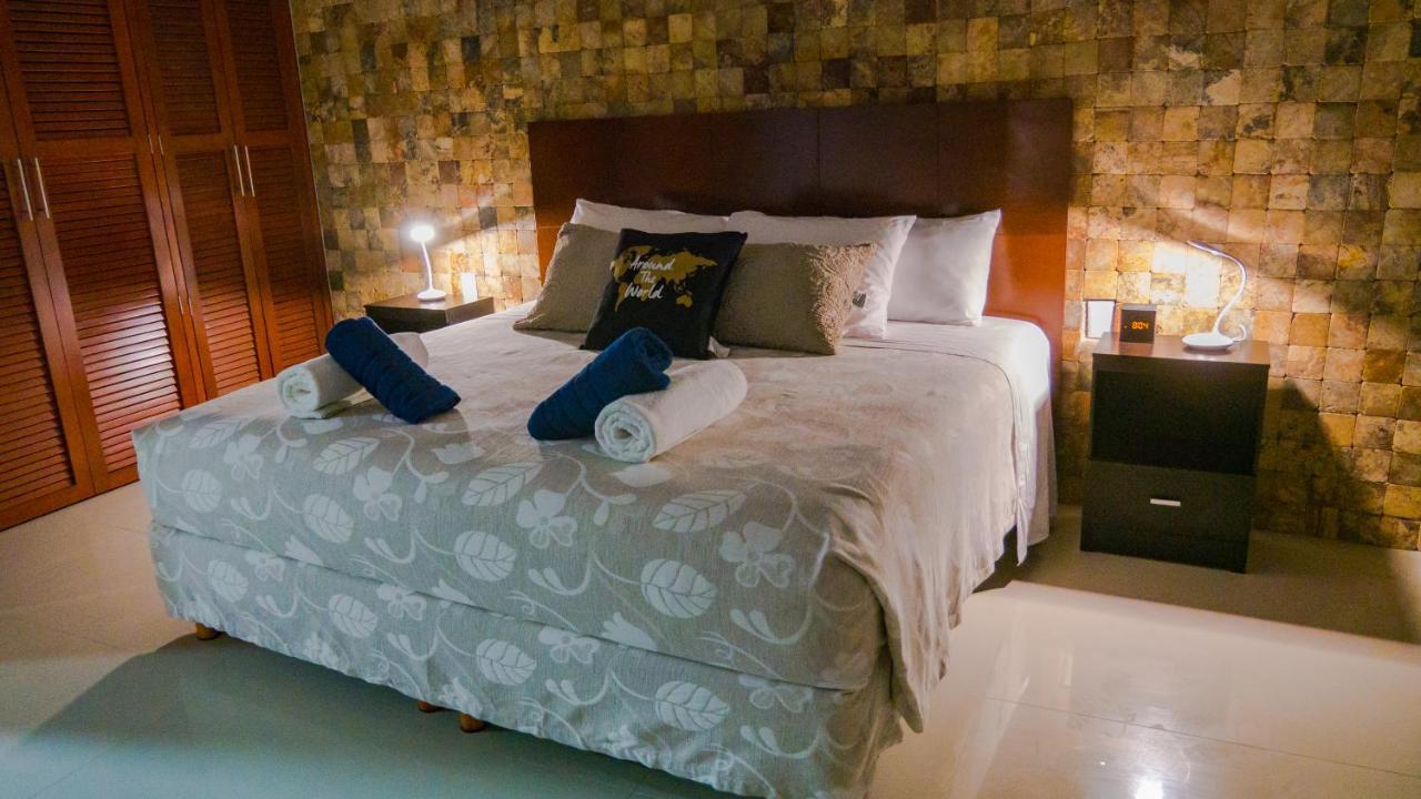 Sunset Isla Mujeres Aparthotel Ngoại thất bức ảnh