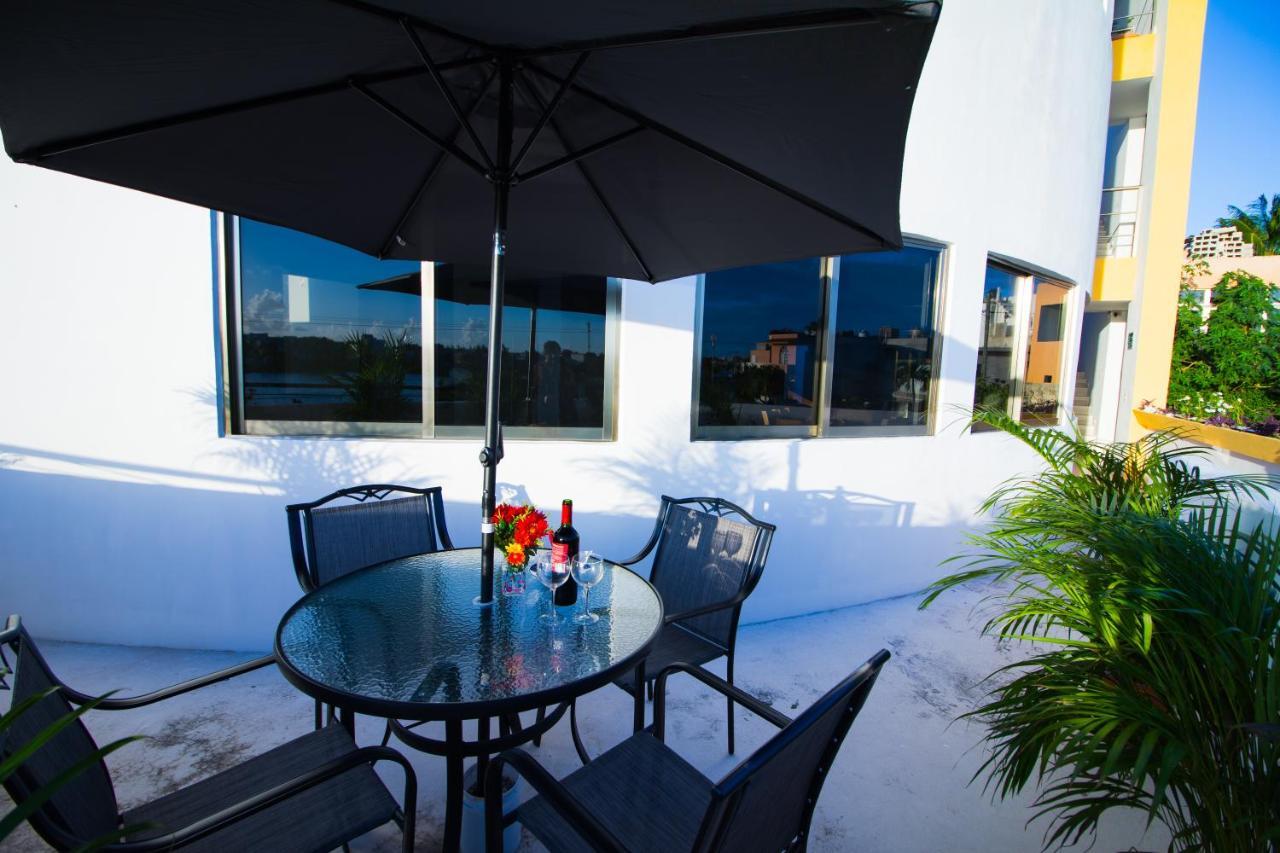 Sunset Isla Mujeres Aparthotel Ngoại thất bức ảnh